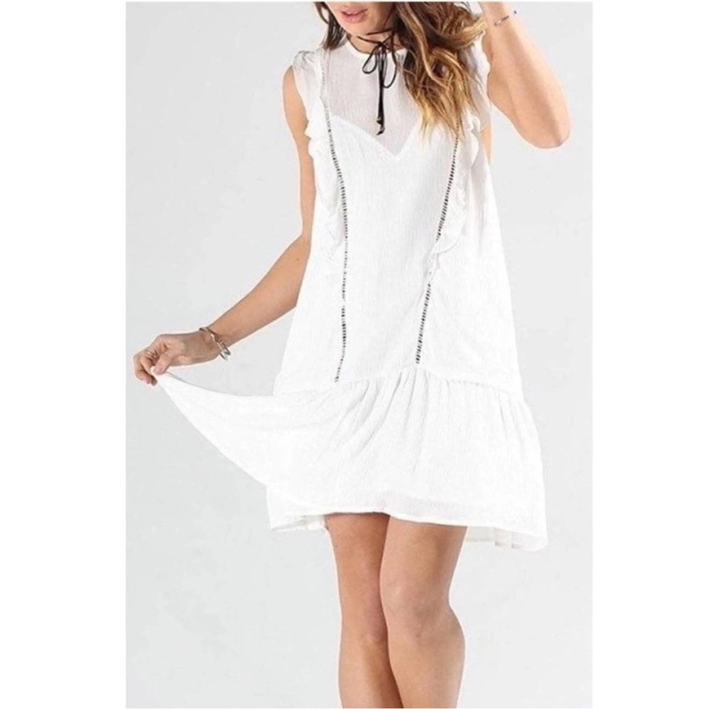 KNOT SISTERS  Lovers Dress in White w. Open Back - Size S
